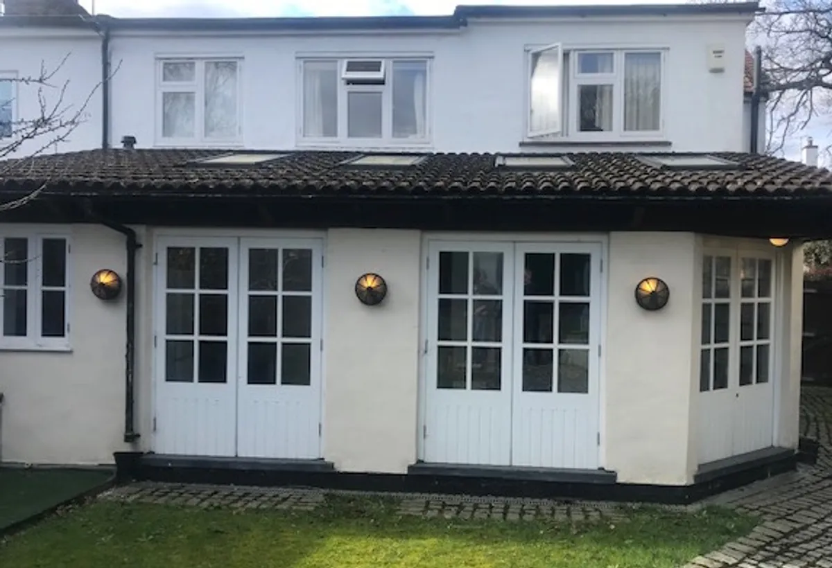 Barnet/green roof - Extension & Refurbishment construction project by Aldwick Building Company